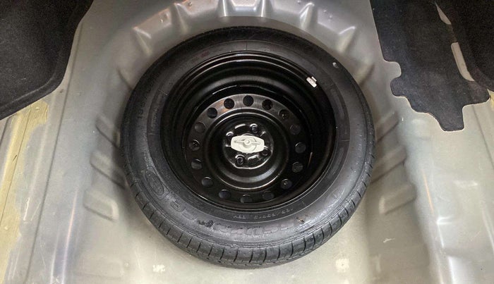 2021 Maruti Ciaz ALPHA  AT 1.5 SHVS PETROL, Petrol, Automatic, 68,181 km, Spare Tyre
