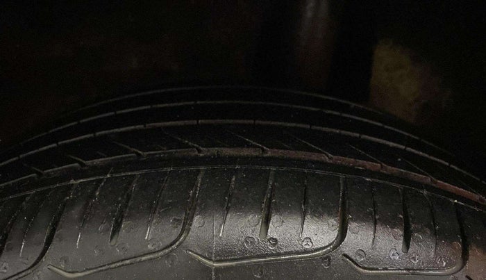 2020 Toyota Glanza G, Petrol, Manual, 54,743 km, Left Rear Tyre Tread