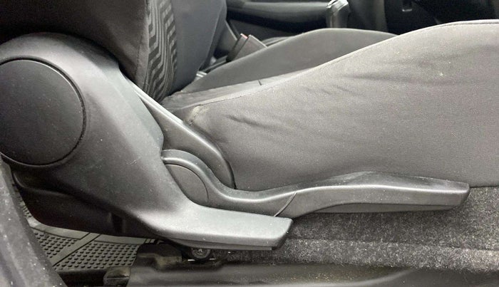 2018 Maruti Swift VXI, Petrol, Manual, 1,11,826 km, Driver Side Adjustment Panel