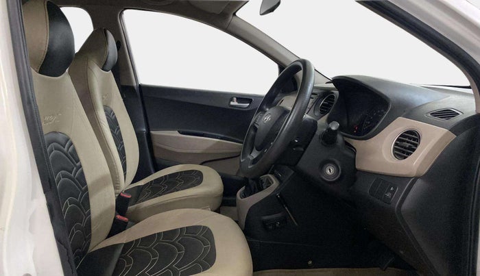 2015 Hyundai Xcent S 1.2, Petrol, Manual, 32,765 km, Right Side Front Door Cabin