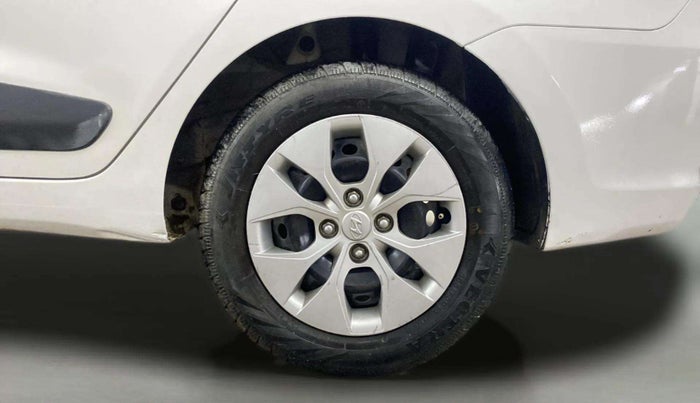 2015 Hyundai Xcent S 1.2, Petrol, Manual, 32,765 km, Left Rear Wheel
