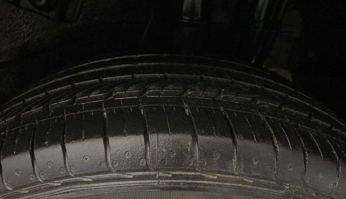 2019 Tata NEXON XM PETROL, Petrol, Manual, 17,376 km, Left Rear Tyre Tread