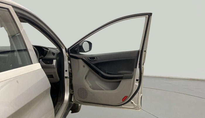 2019 Tata NEXON XM PETROL, Petrol, Manual, 17,376 km, RHS Front Door