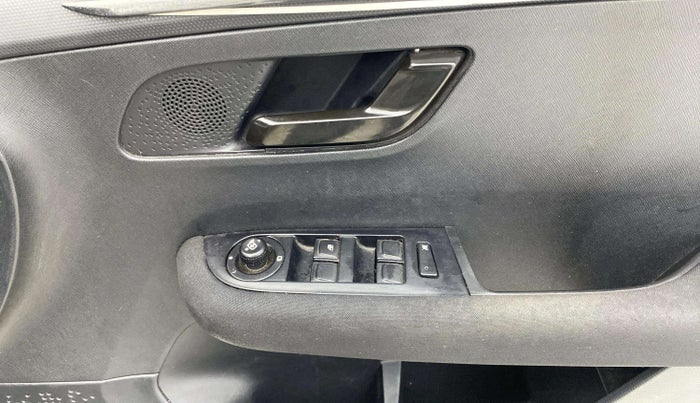 2023 Tata ALTROZ  XZA Plus Sunroof Dark Edition, Petrol, Automatic, 41,837 km, Driver Side Door Panels Control
