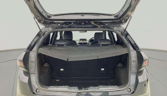 2023 Tata ALTROZ  XZA Plus Sunroof Dark Edition, Petrol, Automatic, 41,837 km, Boot Inside