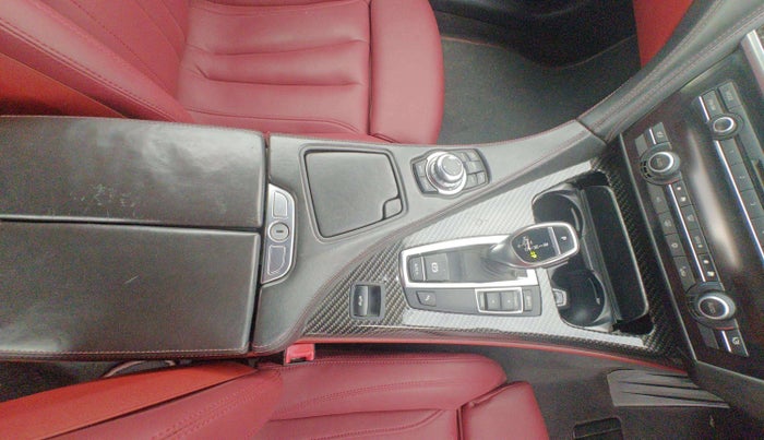 2011 BMW 6 Series 650 I CONVERTIBLE, Petrol, Automatic, 25,688 km, Gear Lever