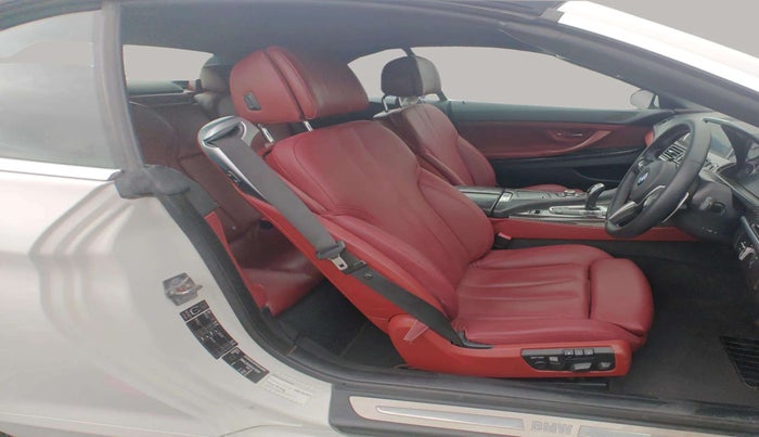 2011 BMW 6 Series 650 I CONVERTIBLE, Petrol, Automatic, 25,688 km, Right Side Front Door Cabin