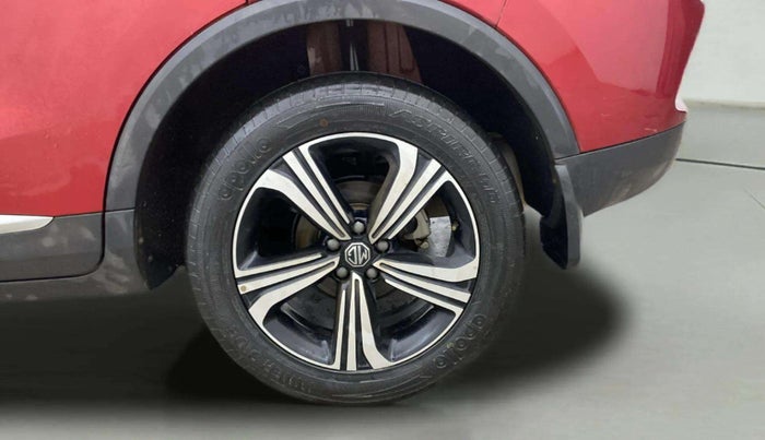 2021 MG ASTOR SHARP 1.5 MT, Petrol, Manual, 44,739 km, Left Rear Wheel