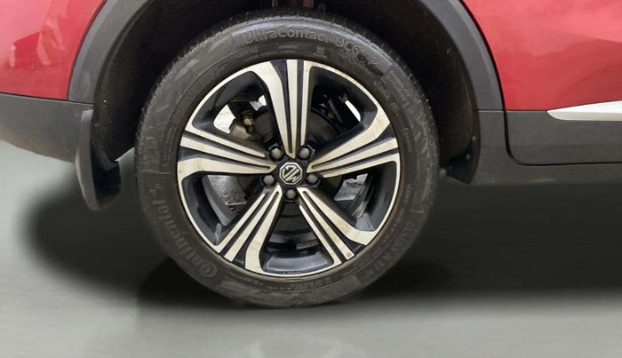 2021 MG ASTOR SHARP 1.5 MT, Petrol, Manual, 44,739 km, Right Rear Wheel