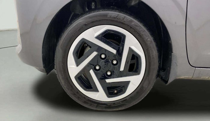 2024 Hyundai GRAND I10 NIOS Sportz 1.2 HY-CNG Duo, CNG, Manual, 11,411 km, Left Front Wheel