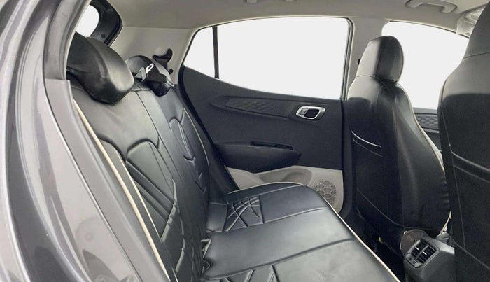 2024 Hyundai GRAND I10 NIOS Sportz 1.2 HY-CNG Duo, CNG, Manual, 11,411 km, Right Side Rear Door Cabin