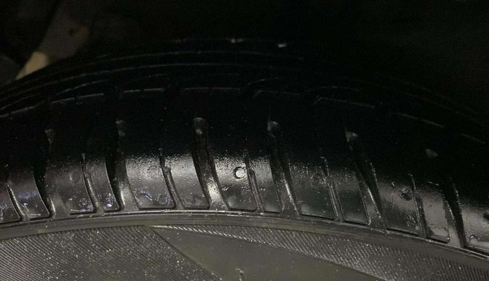 2017 Hyundai Xcent E+, Petrol, Manual, 47,493 km, Right Rear Tyre Tread