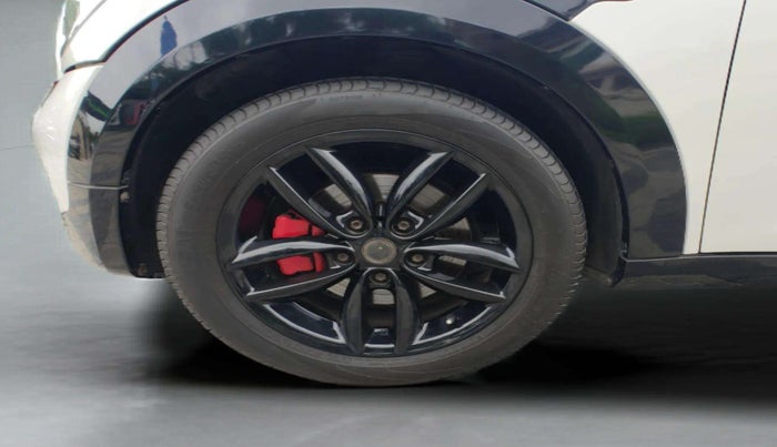2013 Mini Cooper Countryman 1.6 one 5 Door, Petrol, Automatic, 39,126 km, Left Front Wheel