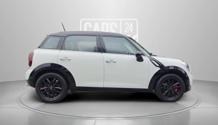 2013 Mini Cooper Countryman 1.6 one 5 Door, Petrol, Automatic, 39,126 km, Right Side View