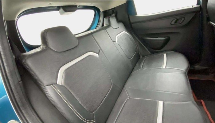 2022 Renault Kwid RXT 1.0 AMT, Petrol, Automatic, 45,414 km, Right Side Rear Door Cabin