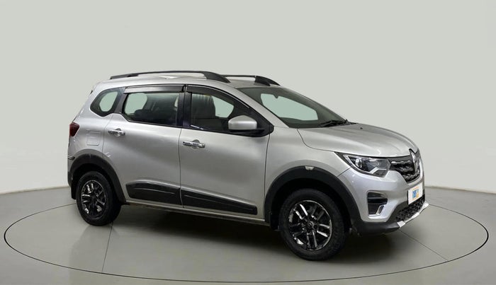 2021 Renault TRIBER RXT, Petrol, Manual, 61,626 km, Right Front Diagonal