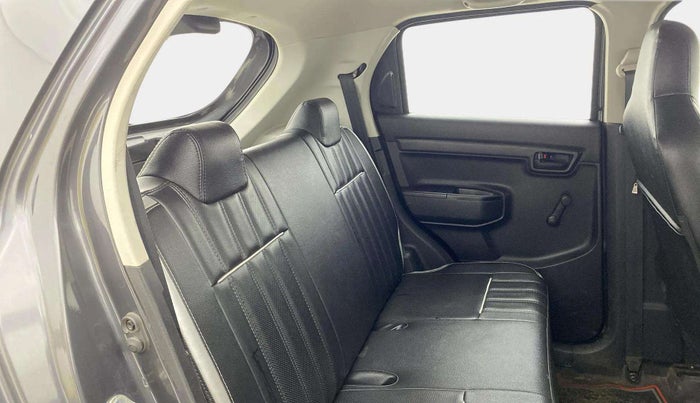 2022 Maruti S PRESSO VXI (O) CNG, CNG, Manual, 28,205 km, Right Side Rear Door Cabin