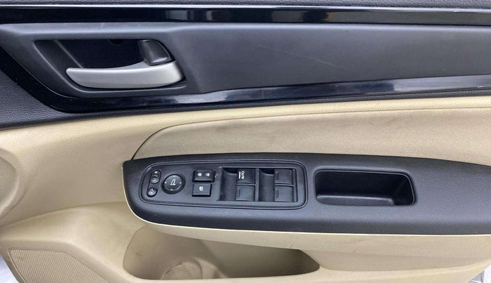 2021 Honda Amaze 1.2L I-VTEC S, Petrol, Manual, 1,11,329 km, Driver Side Door Panels Control