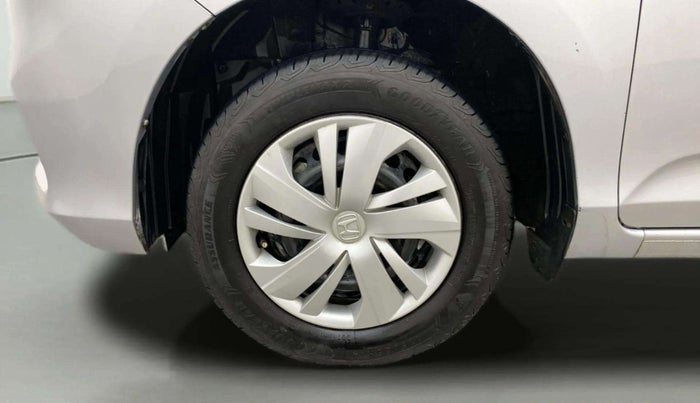 2021 Honda Amaze 1.2L I-VTEC S, Petrol, Manual, 1,11,329 km, Left Front Wheel