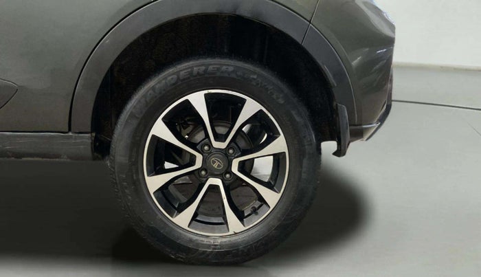2020 Tata NEXON XZ PLUS (O) DIESEL, Diesel, Manual, 1,00,082 km, Left Rear Wheel