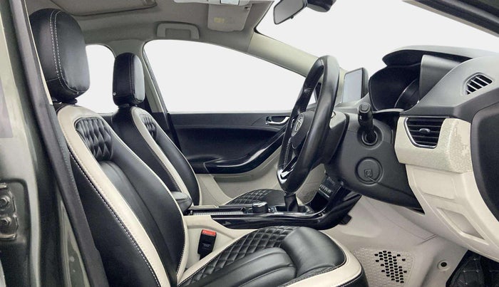 2020 Tata NEXON XZ PLUS (O) DIESEL, Diesel, Manual, 1,00,082 km, Right Side Front Door Cabin