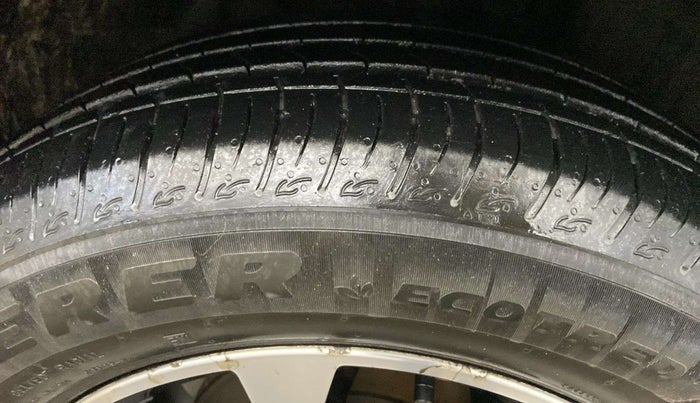 2020 Tata NEXON XZ PLUS (O) DIESEL, Diesel, Manual, 1,00,082 km, Left Front Tyre Tread