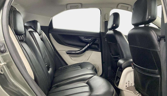 2020 Tata NEXON XZ PLUS (O) DIESEL, Diesel, Manual, 1,00,082 km, Right Side Rear Door Cabin