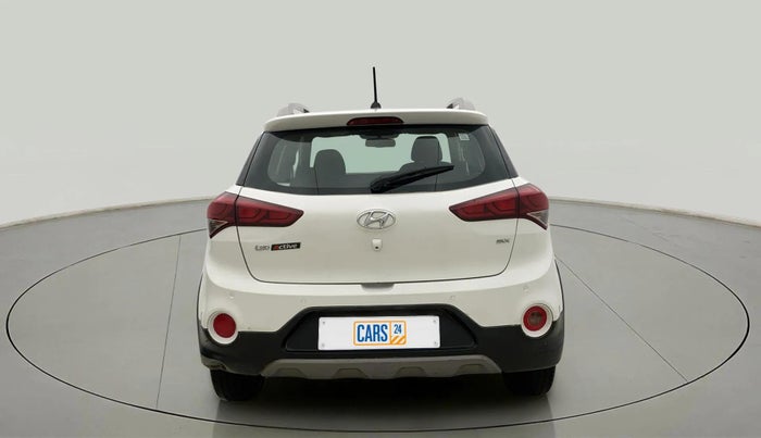 2017 Hyundai i20 Active 1.2 SX, Petrol, Manual, 82,856 km, Back/Rear