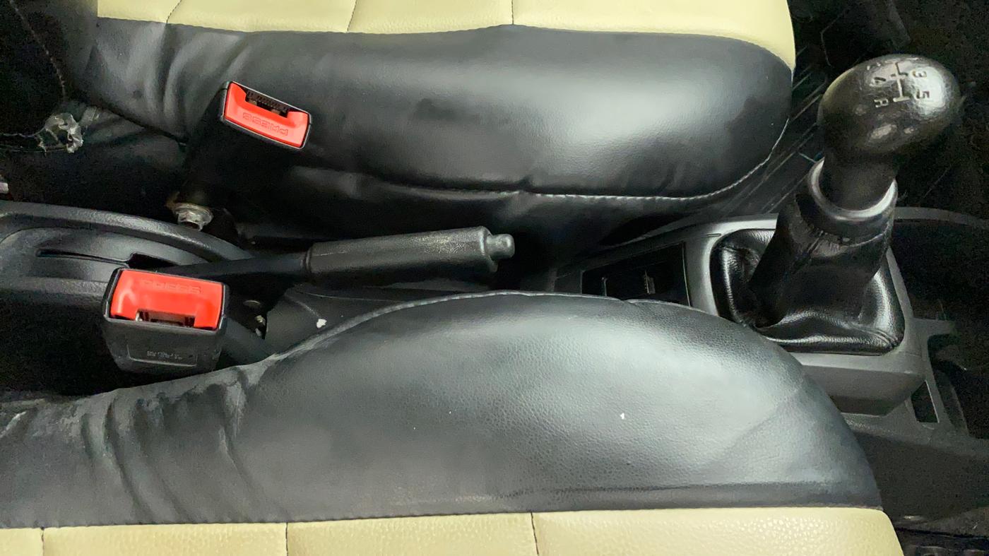 2016 Maruti Alto 800 VXI, Petrol, Manual, 27,867 km, Gear Lever