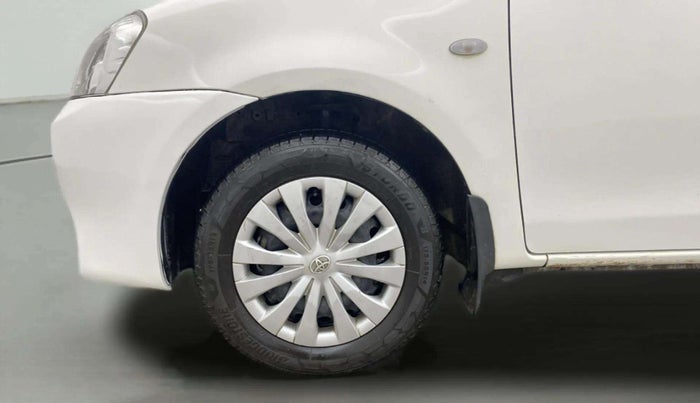 2015 Toyota Etios Liva G, Petrol, Manual, 50,085 km, Left Front Wheel