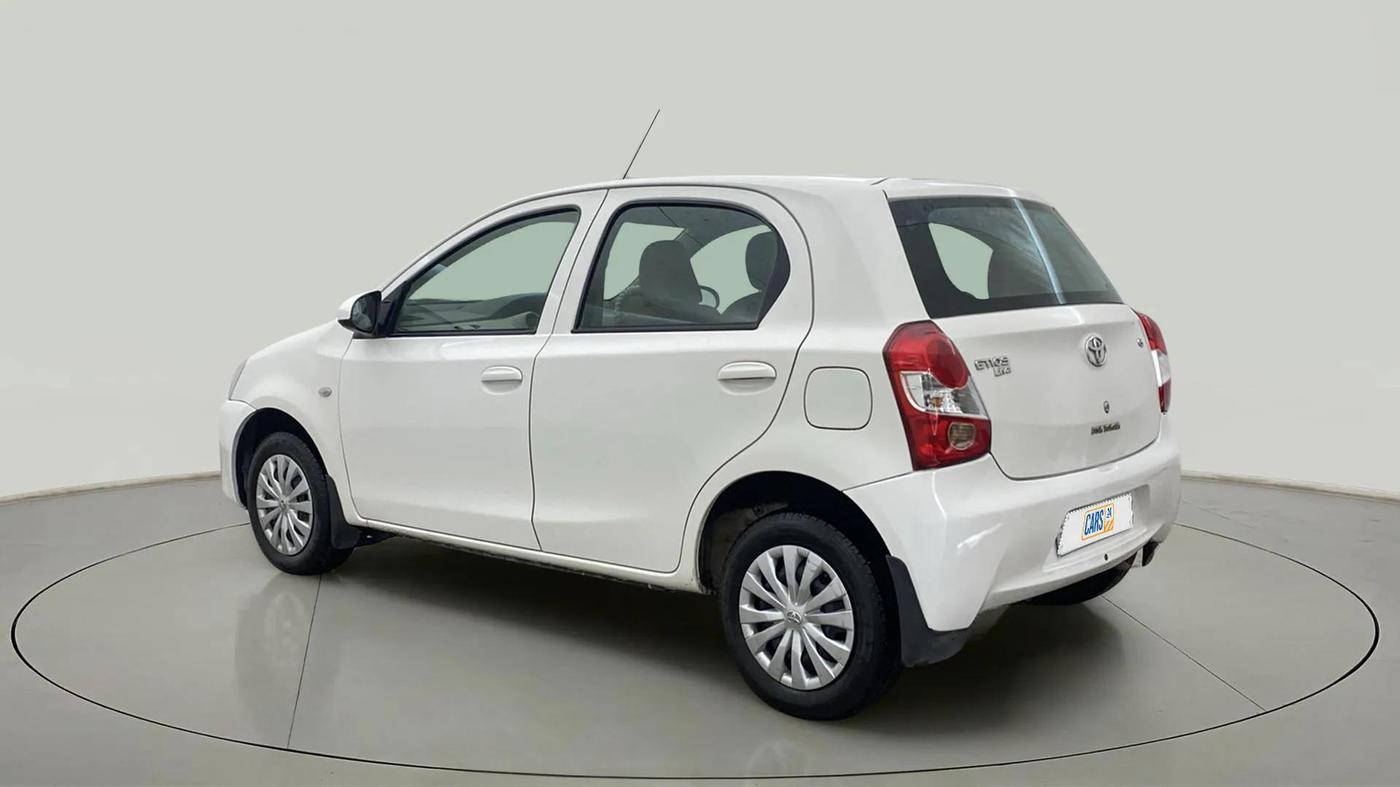 2015 Toyota Etios Liva G, Petrol, Manual, 50,085 km, Left Back Diagonal