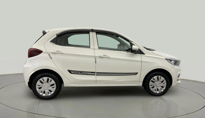 2021 Tata Tiago XT PETROL, Petrol, Manual, 30,156 km, Right Side View