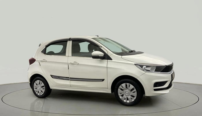 2021 Tata Tiago XT PETROL, Petrol, Manual, 30,156 km, Right Front Diagonal