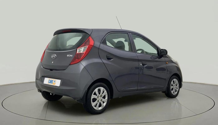 2018 Hyundai Eon MAGNA +, Petrol, Manual, 3,599 km, Right Back Diagonal
