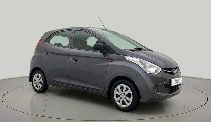 2018 Hyundai Eon MAGNA +, Petrol, Manual, 3,599 km, Right Front Diagonal