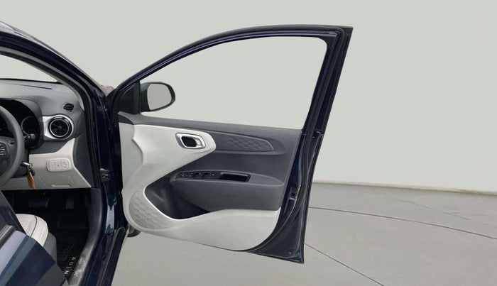 2024 Hyundai GRAND I10 NIOS SPORTZ AMT 1.2 KAPPA VTVT, Petrol, Automatic, 7,894 km, RHS Front Door