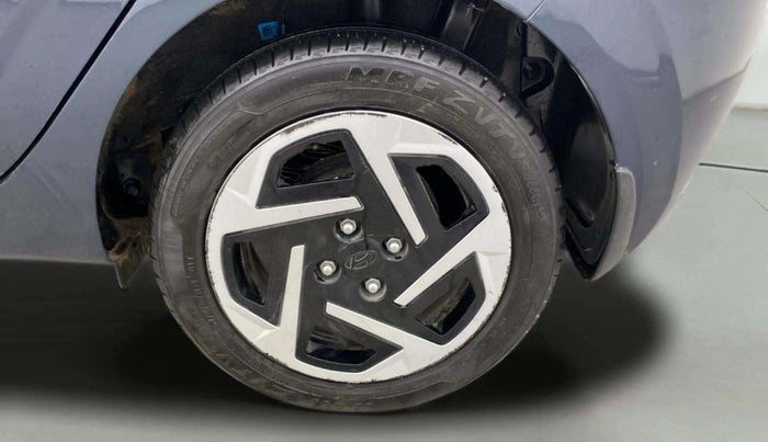 2024 Hyundai GRAND I10 NIOS SPORTZ AMT 1.2 KAPPA VTVT, Petrol, Automatic, 7,894 km, Left Rear Wheel