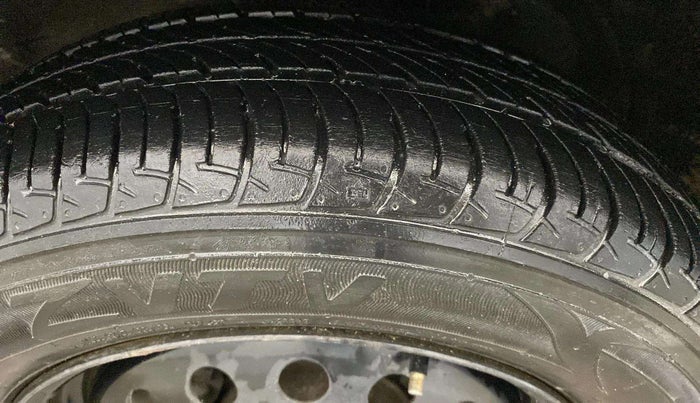 2015 Maruti Wagon R 1.0 VXI, Petrol, Manual, 55,402 km, Left Rear Tyre Tread