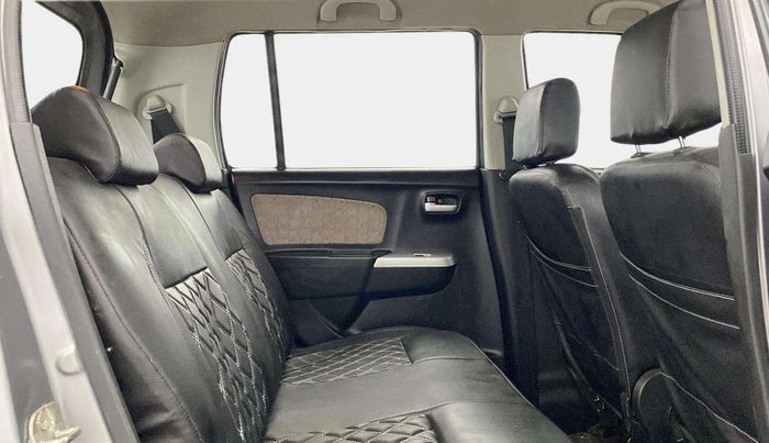 2015 Maruti Wagon R 1.0 VXI, Petrol, Manual, 55,402 km, Right Side Rear Door Cabin