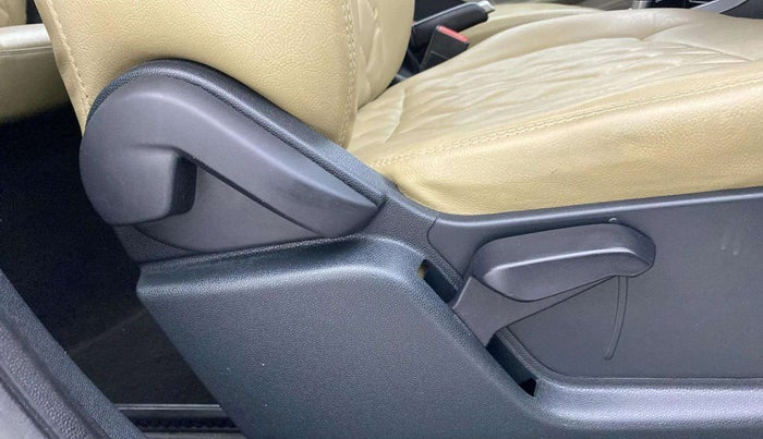2020 Ford Ecosport TITANIUM + 1.5L PETROL AT, Petrol, Automatic, 34,079 km, Driver Side Adjustment Panel