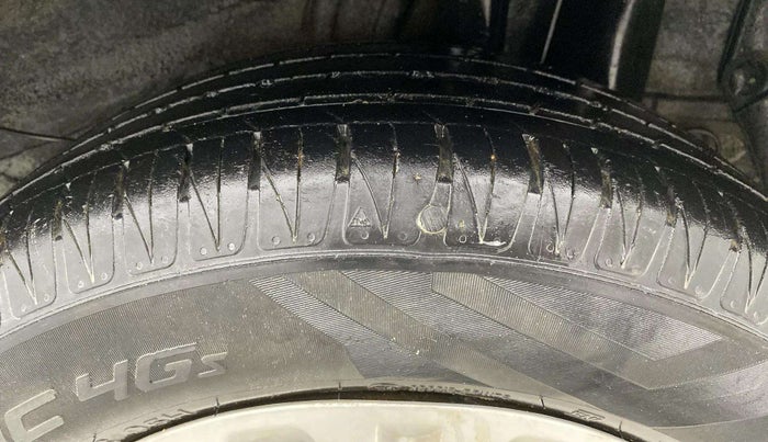 2022 KIA SONET HTK 1.2, Petrol, Manual, 50,544 km, Left Rear Tyre Tread