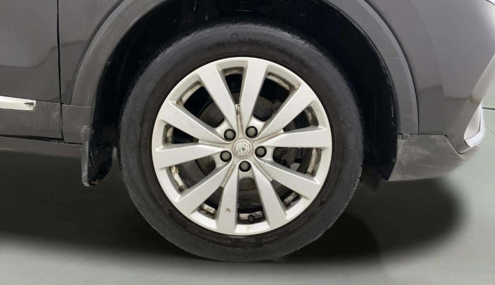 2021 MG ASTOR SMART 1.5 CVT, Petrol, Automatic, 20,946 km, Right Front Wheel
