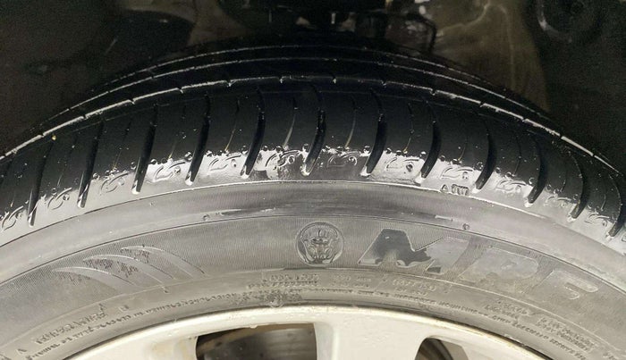 2021 MG ASTOR SMART 1.5 CVT, Petrol, Automatic, 20,946 km, Left Front Tyre Tread