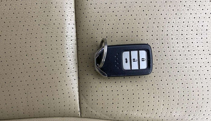 2018 Honda City 1.5L I-VTEC ZX CVT, Petrol, Automatic, 98,186 km, Key Close Up
