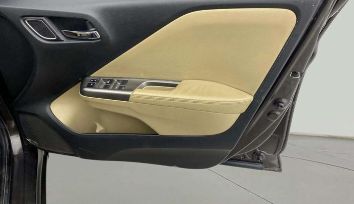 2018 Honda City 1.5L I-VTEC ZX CVT, Petrol, Automatic, 98,186 km, Driver Side Door Panels Control