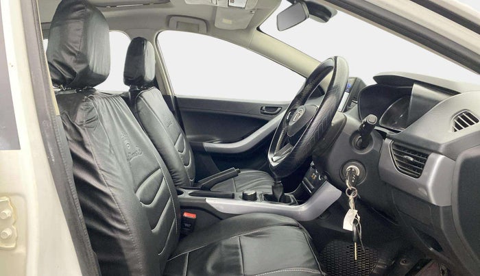 2021 Tata NEXON XM SUNROOF PETROL, Petrol, Manual, 88,511 km, Right Side Front Door Cabin