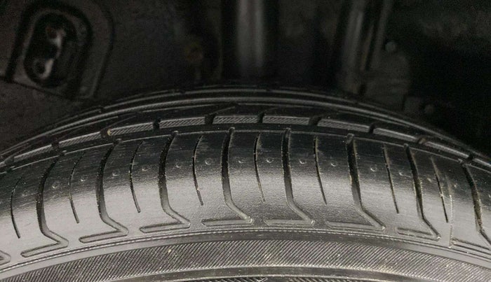 2021 Tata NEXON XM SUNROOF PETROL, Petrol, Manual, 88,511 km, Left Rear Tyre Tread