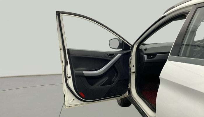 2021 Tata NEXON XM SUNROOF PETROL, Petrol, Manual, 88,511 km, LHS Front Door