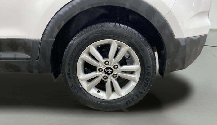 2015 Hyundai Creta SX PLUS 1.6 PETROL, Petrol, Manual, 55,015 km, Left Rear Wheel