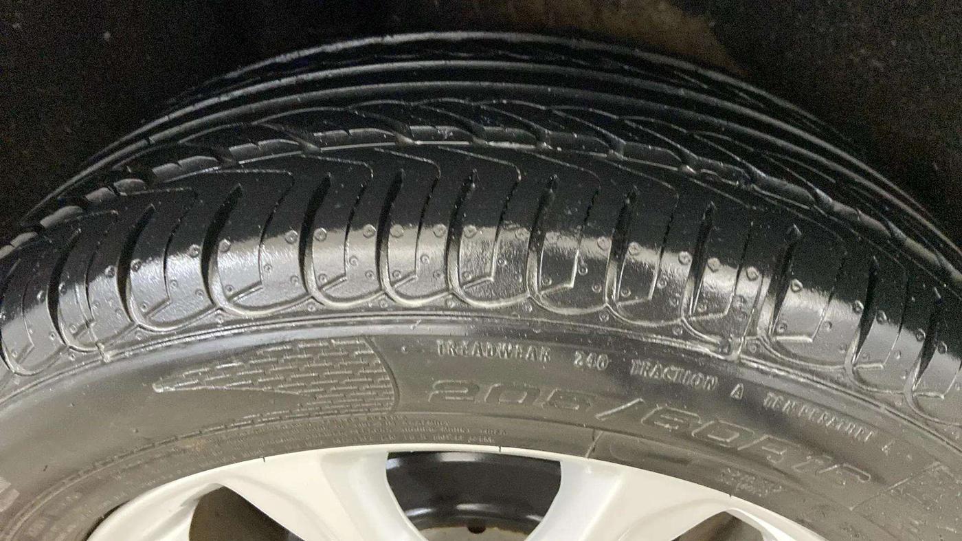 2021 Ford Ecosport TITANIUM 1.5L PETROL, Petrol, Manual, 15,585 km, Left Front Tyre Tread